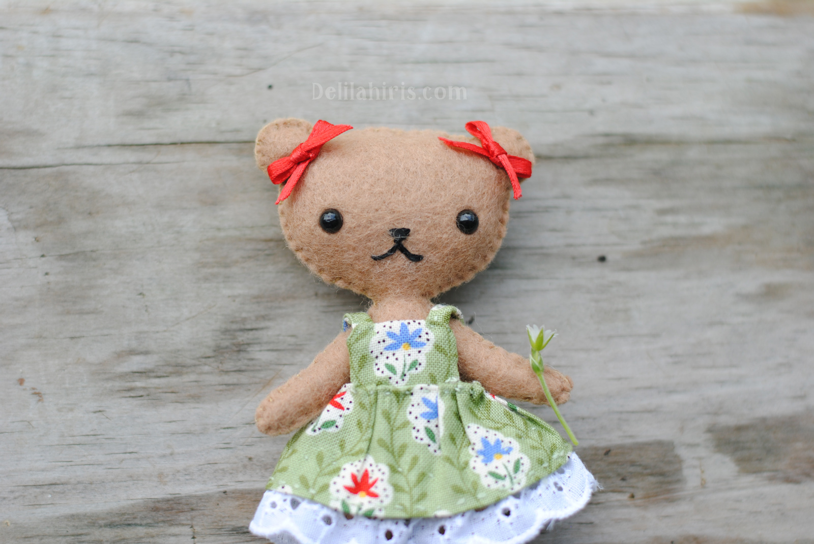 Felt Doll Patterns Sew Your Own Handmade Dolls Delilah Iris 