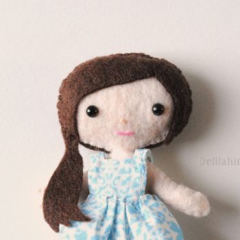 mini felt doll pattern