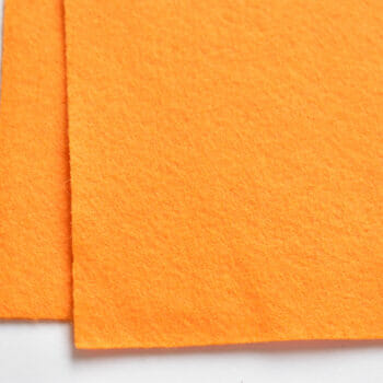 mac n cheese wool felt