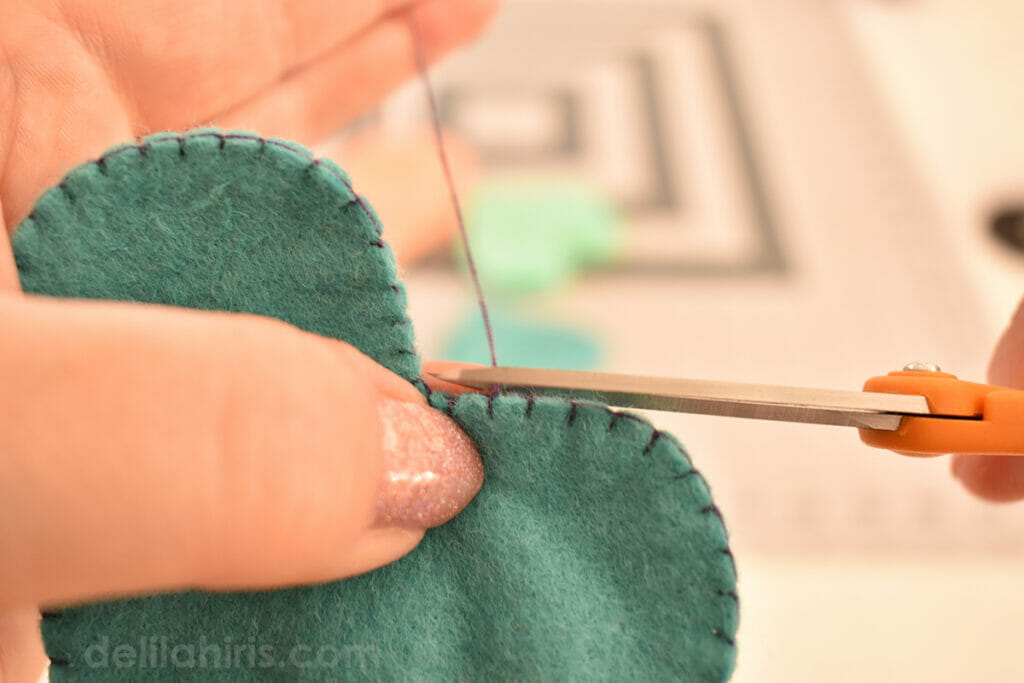 stopping and starting hand stitches