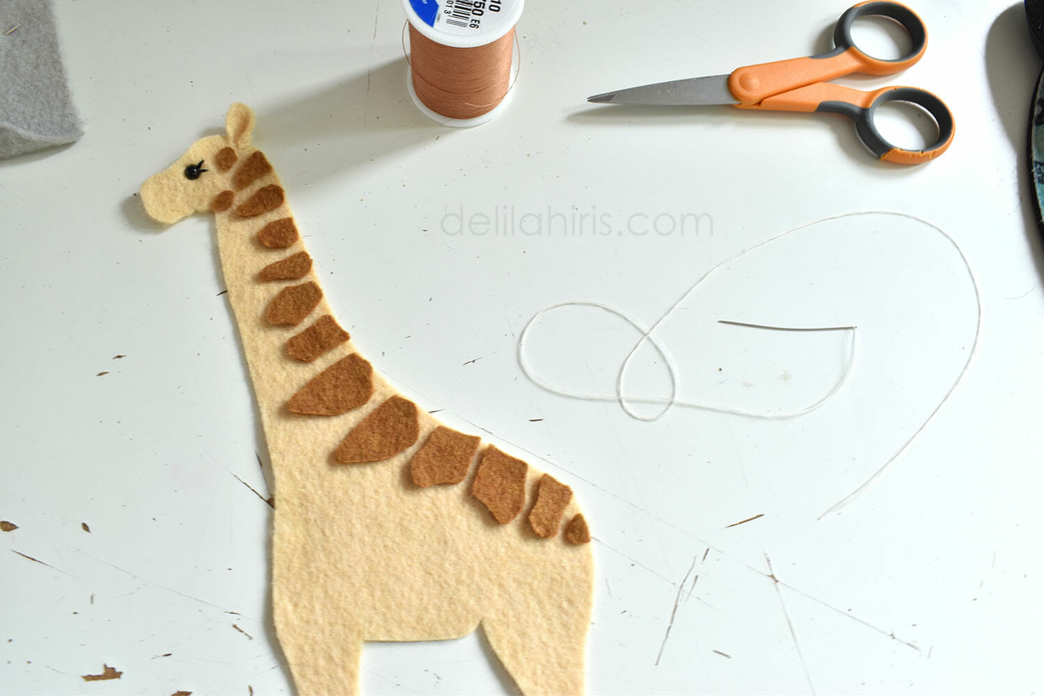 Giraffe Sewing Pattern PDF & SVG File Tutorial - Delilah Iris Felt Crafts