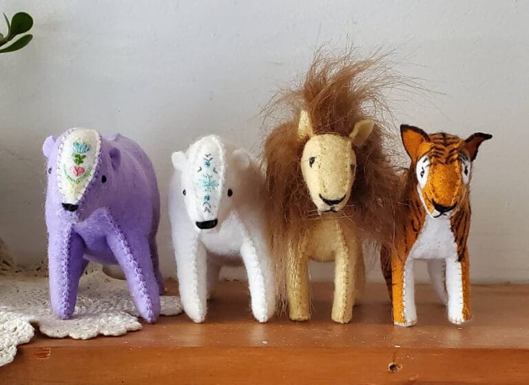 felt animals dolls and creatures artist delilahiris